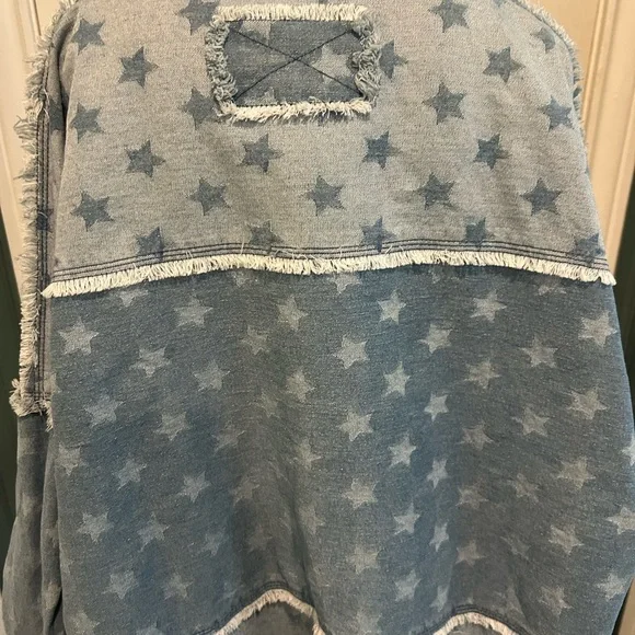 Oli & Hali Blue Star Pattern Denim Top Sz L - Picture 5 of 11